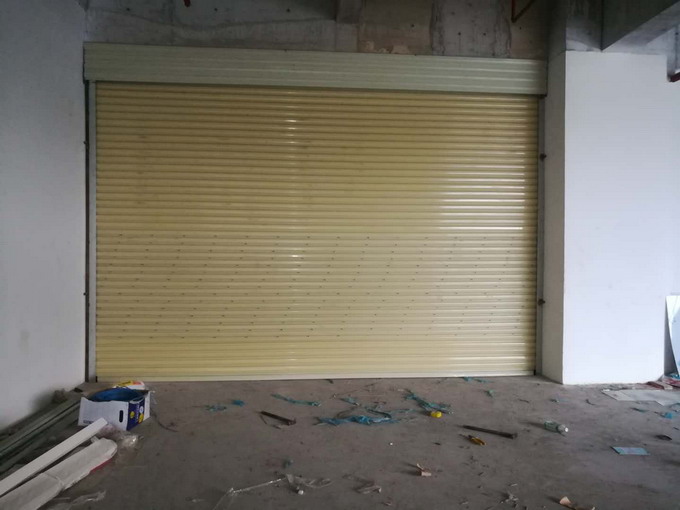 不锈钢卷闸门正确的保养方法